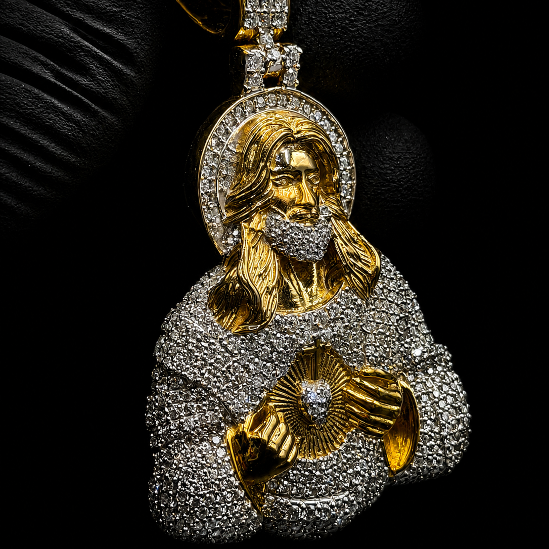 "THE HEART OF CHRIST" (Moissanite)