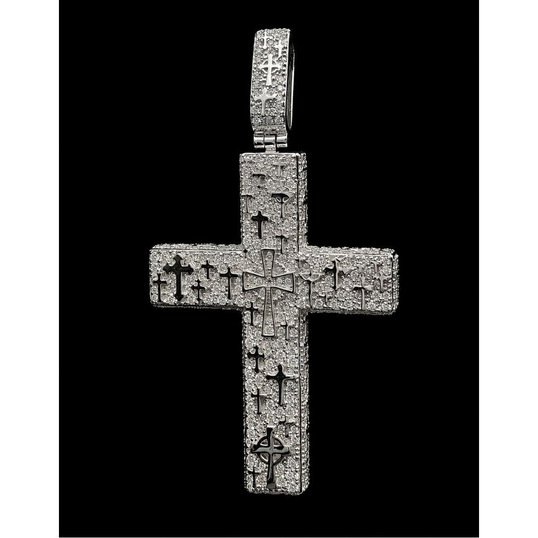 CROSSES ON CROSSES PIECE (Moissanite)