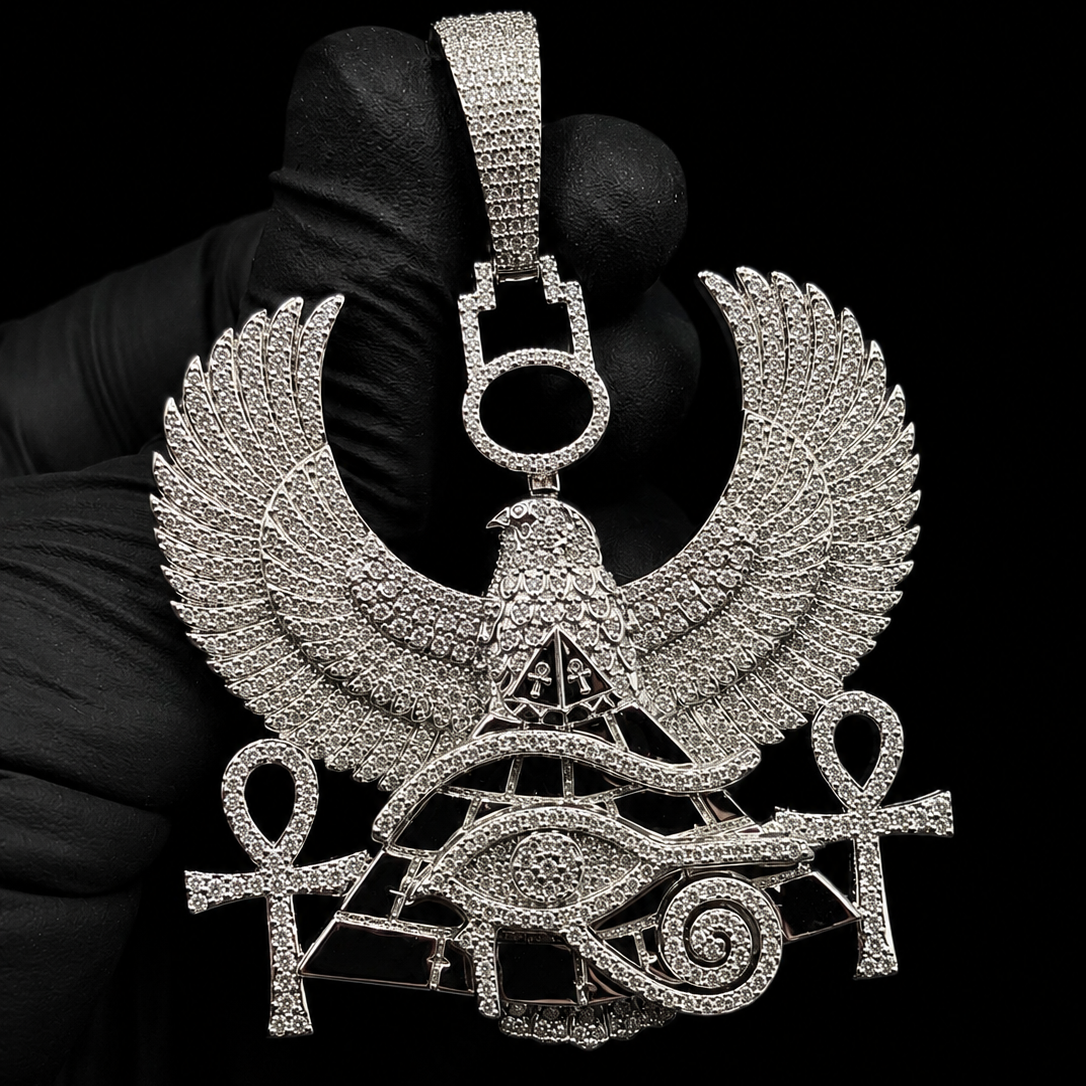 "THE PHARAOH’S GUARDIAN" (Moissanite)