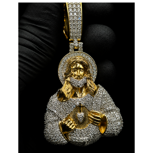 "THE HEART OF CHRIST" (Moissanite)