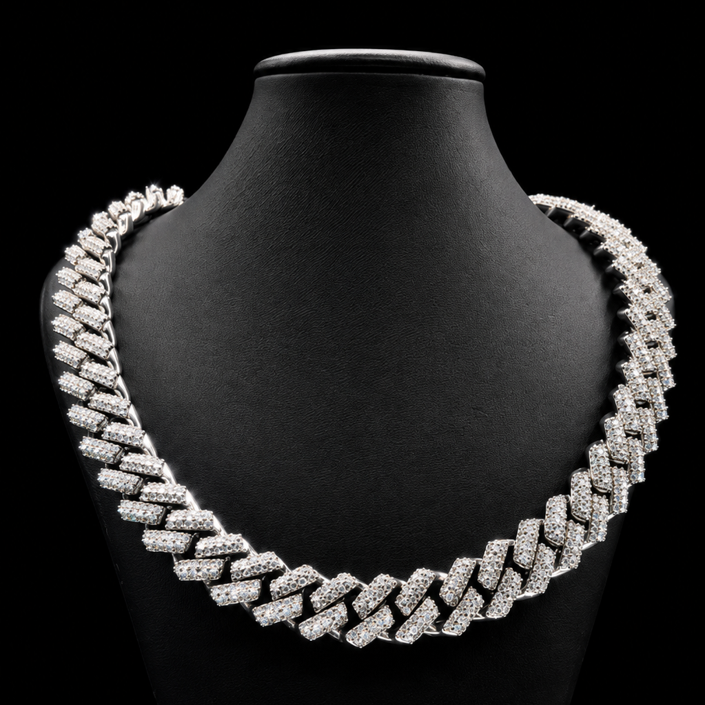INVERSE SET CUBAN LINK 18MM (Moissanite)