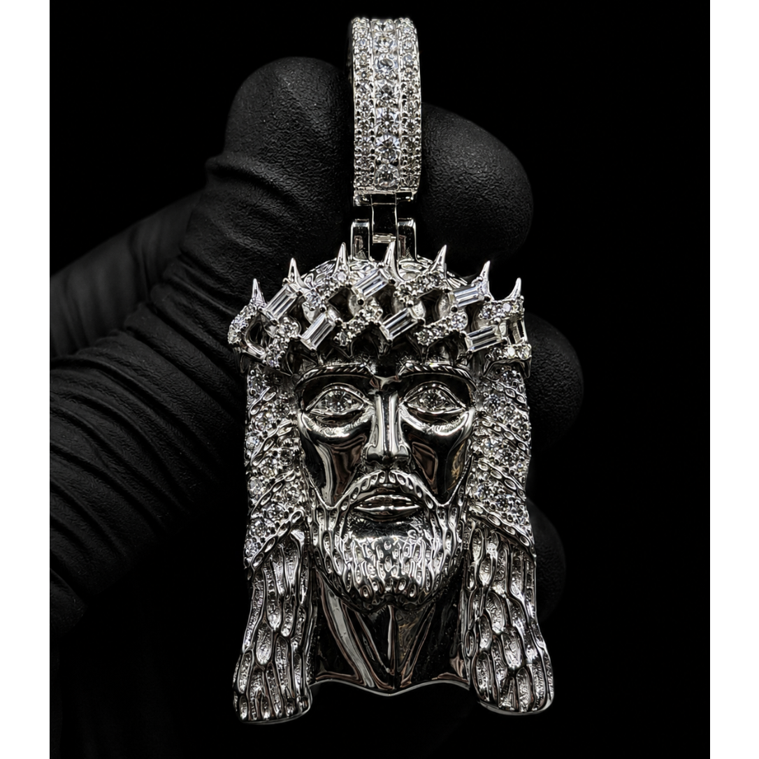 2004 JESUS PIECE (Moissanite)
